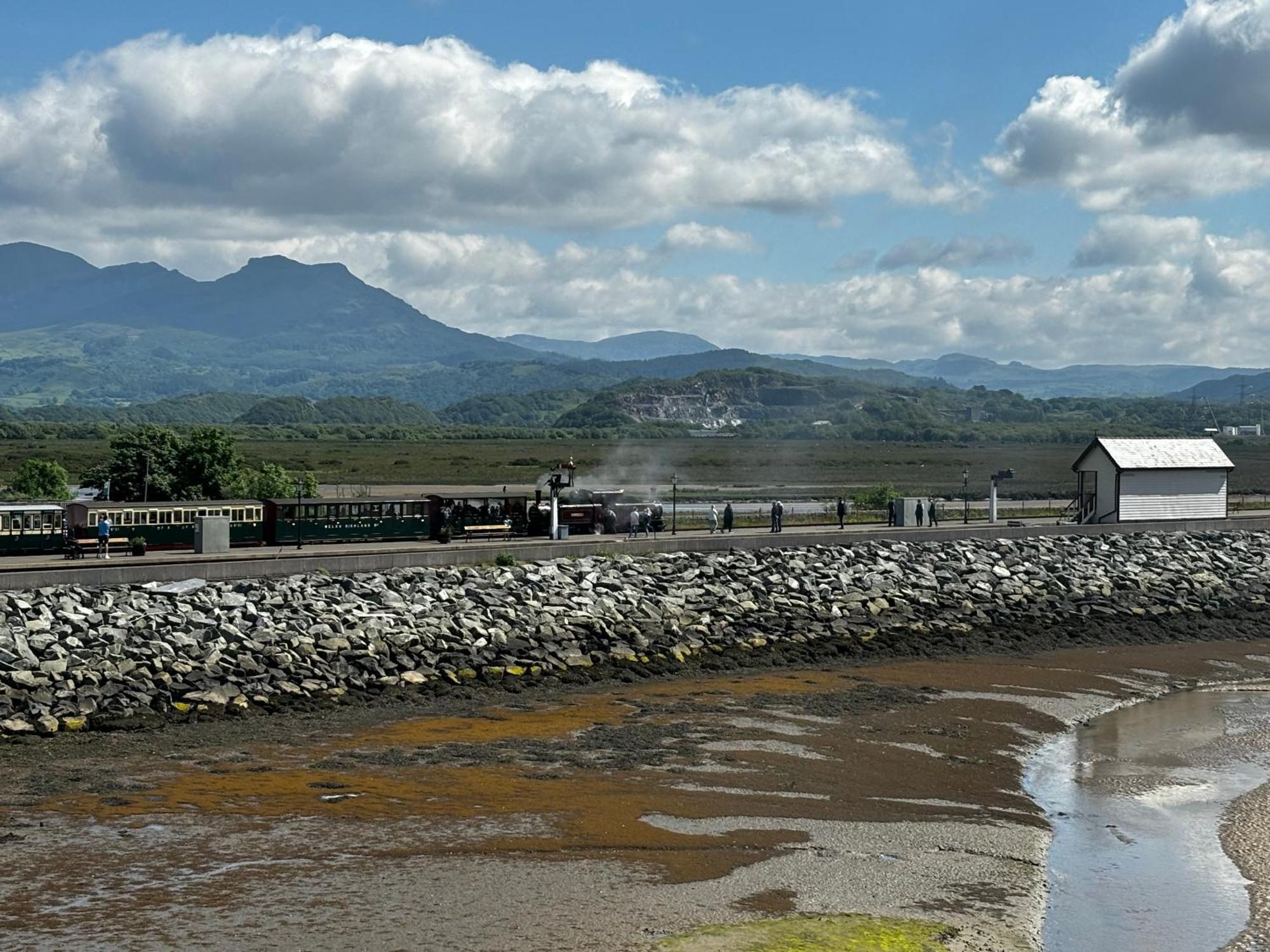 Estuary Escape Appartement Porthmadog Buitenkant foto